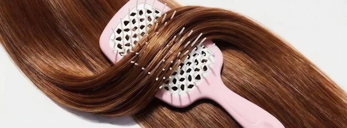 WOOP Insider: Brushes vs Combs (and When to Use Each)